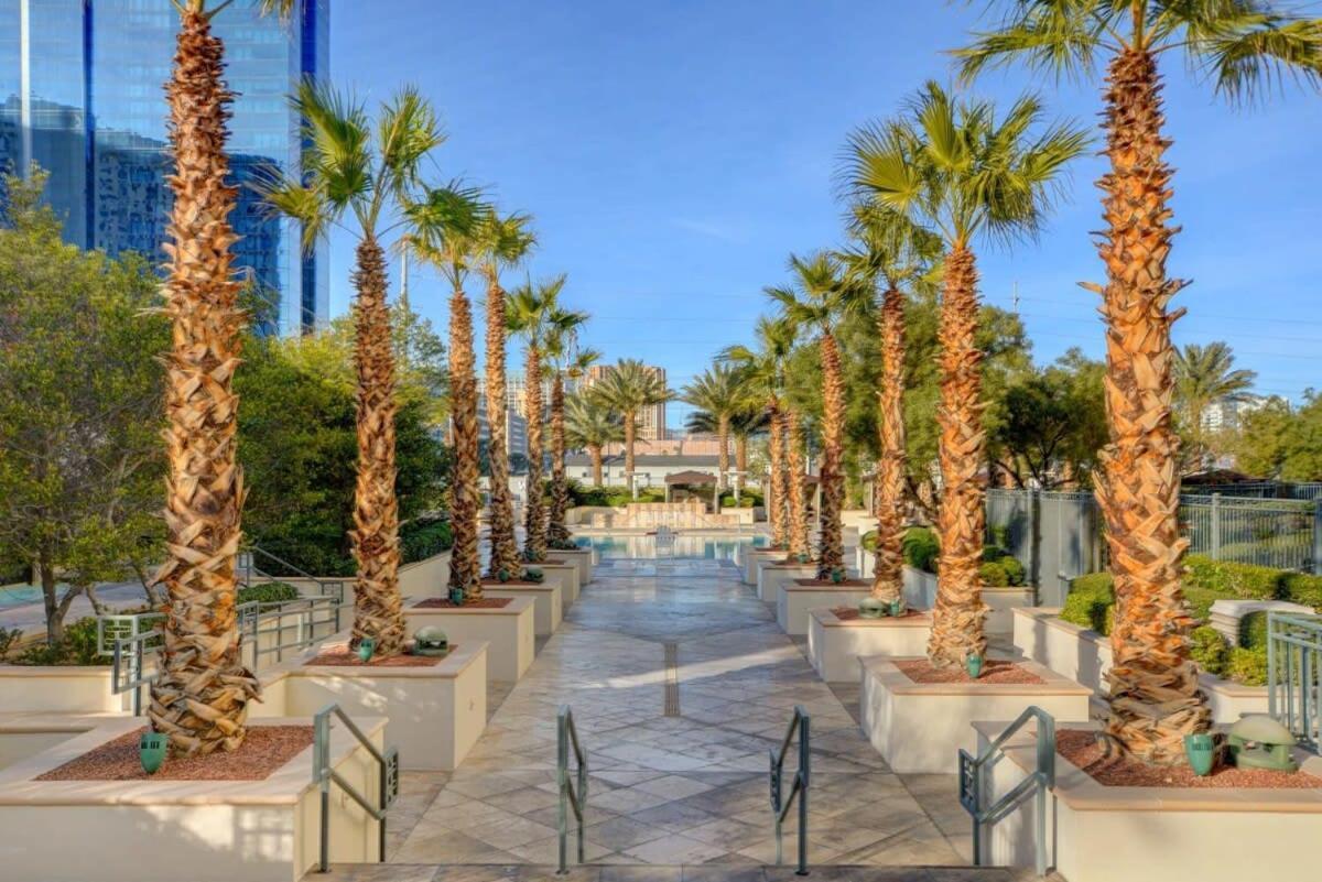 Mgm Signature-20-609 Strip View Jacuzzi Studio Лас Вегас Екстериор снимка
